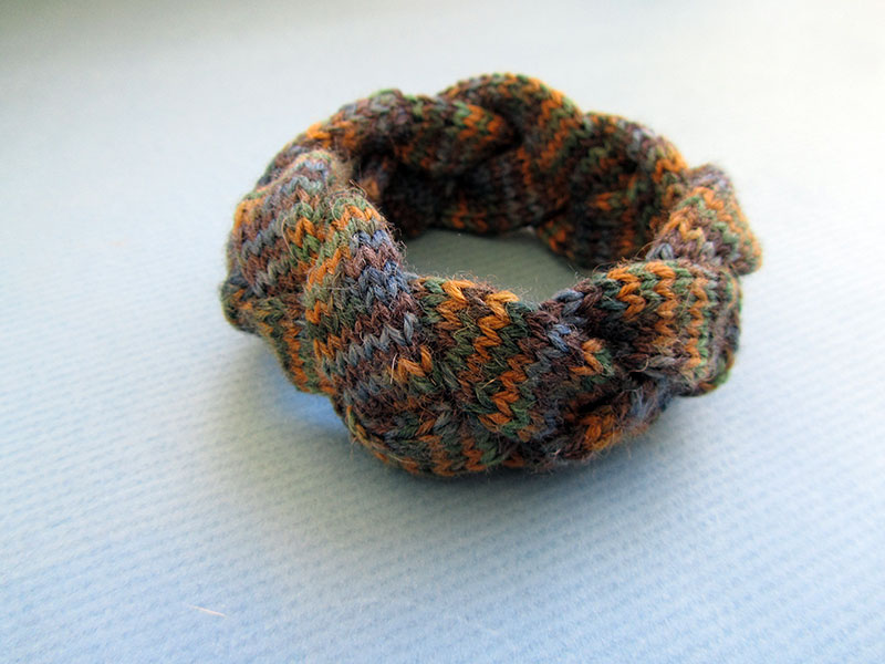 Pulsera trenzada de punto